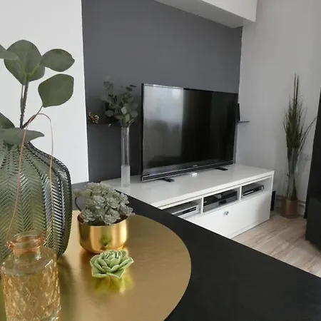 Mainroom